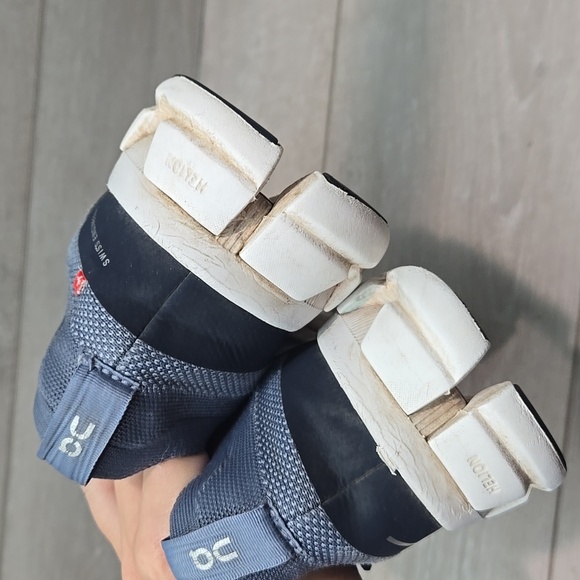 On Running Women Athletic Running Sneakers Shoes Sz 8.5 - Picture 6 of 13